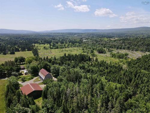 2639 Cabot Trail, Middle River, NS 