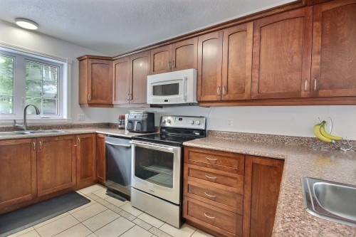 Cuisine - 5979 Rg Bisson, Rouyn-Noranda, QC - Indoor Photo Showing Kitchen With Double Sink