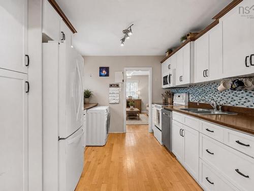 3674 Lynch Street, Halifax, NS 