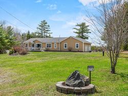 574 Dawson Road Ellershouse, NS B0N 1L0