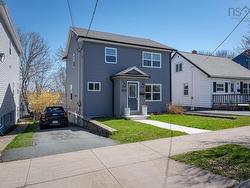 3631 Acadia Street  Halifax, NS B3K 3P7