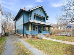 271 A&B Portland Street  Dartmouth, NS B2Y 1K1