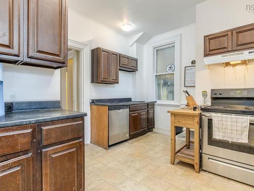 6090 Coburg Road, Halifax, NS 