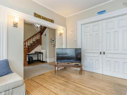6090 Coburg Road, Halifax, NS 
