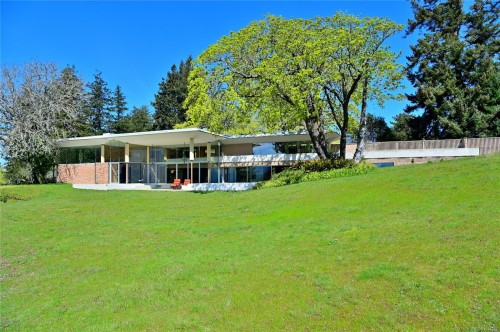 1133 Moore Rd, Comox, BC 