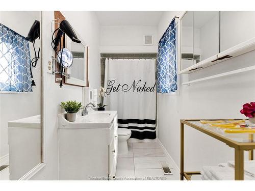 1055 Hall, Windsor, ON 
