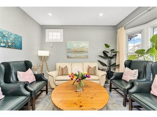 1055 Hall, Windsor, ON 