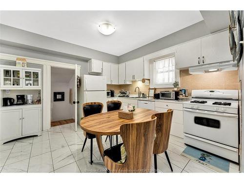 1055 Hall, Windsor, ON 