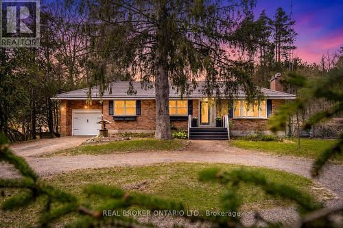 12 ALEXANDER STREET  Springwater, ON L9X 0W1