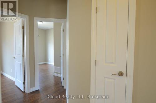 25 Rue Vanier, Tiny, ON - Indoor Photo Showing Other Room