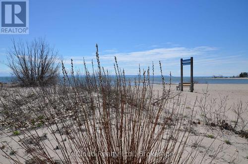 25 Rue Vanier, Tiny, ON - Outdoor With View