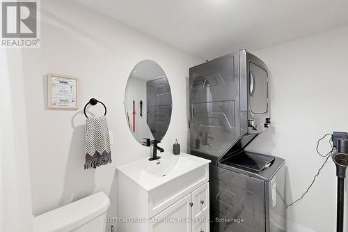 28 Timcourt Drive, Tiny, ON - Indoor Photo Showing Laundry Room