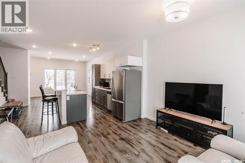 451 L Avenue S, Saskatoon, SK - Indoor