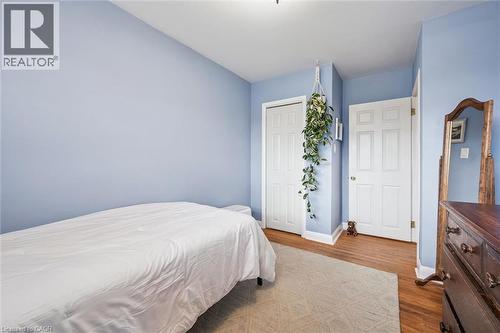 154 Oriole Street, Waterloo, ON - Indoor Photo Showing Bedroom