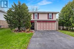 810 SRIGLEY STREET Newmarket, ON L3Y 1X7