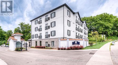 405 - 3 John Pound Road, Tillsonburg, ON - Outdoor