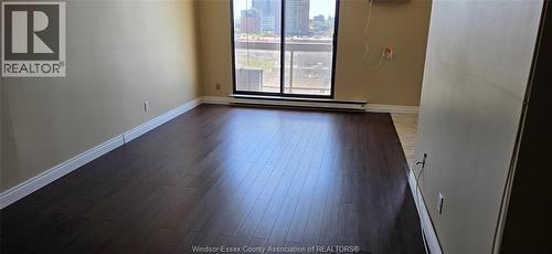 150 Park West Unit# 1112, Windsor, ON - Indoor Photo Showing Other Room