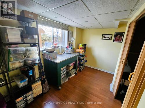 127 Knapton Drive, Newmarket (Woodland Hill), ON 
