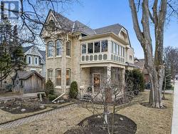 65 BRUCE STREET  London South (South F), ON N6C 1G7