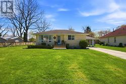 195 BETHANY STREET North Middlesex (Parkhill), ON N0M 2K0