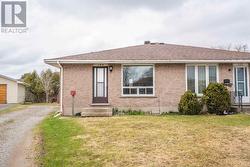 109 Pozzebon CRES Sault Ste. Marie, ON P6C 6B4