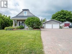 560 BOUNDARY ROAD E Laurentian Valley, ON K8A 6M3