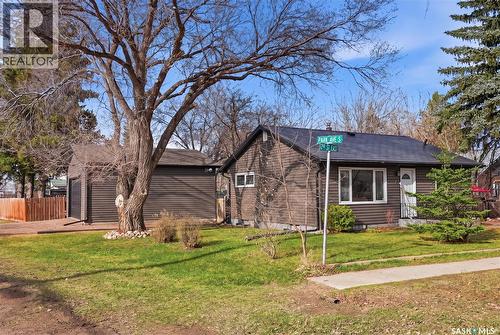 1 2Nd Street E, Langham, SK - Outdoor