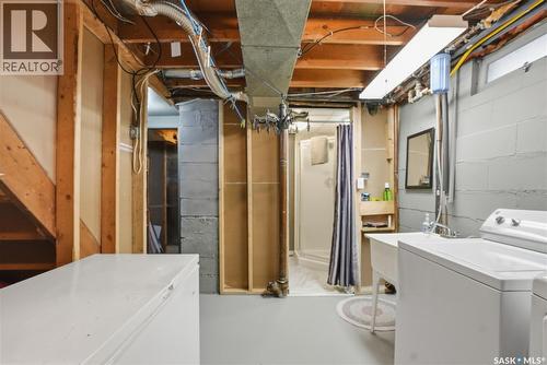 1 2Nd Street E, Langham, SK - Indoor