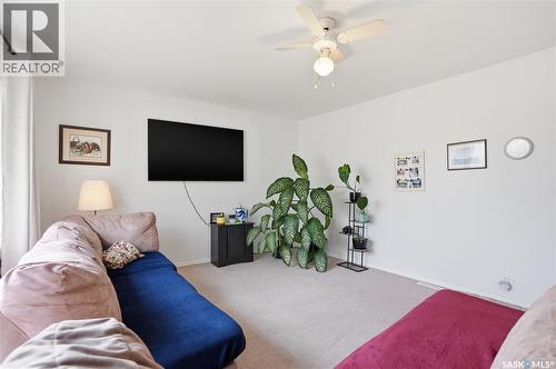 1 2Nd Street E, Langham, SK - Indoor Photo Showing Bedroom