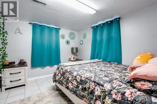 104 Danforth Avenue, Leamington, ON - Indoor Photo Showing Bedroom