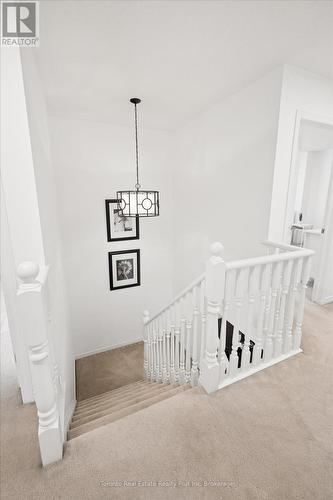14 Mossgrove Drive, Kitchener, ON - Indoor Photo Showing Other Room