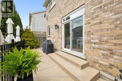 14 Mossgrove Drive, Kitchener, ON - Outdoor With Exterior