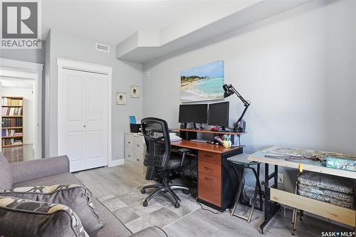 436 623 Saskatchewan Crescent W, Saskatoon, SK - Indoor Photo Showing Office