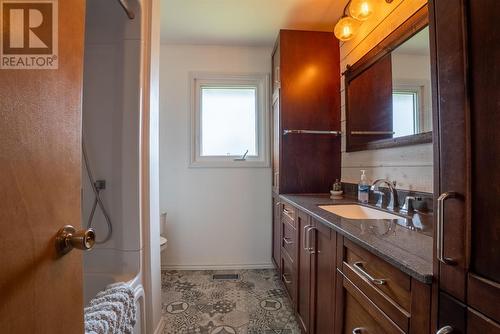 19 Ash St, Blind River, ON - Indoor Photo Showing Bathroom