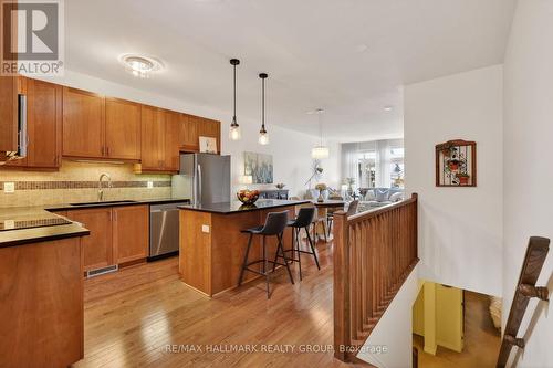 236 Bulrush Crescent, Ottawa, ON - Indoor Photo Showing Kitchen