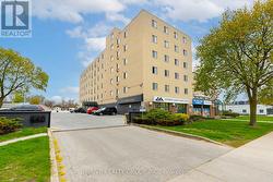 303 - 440 CENTRAL AVENUE  London East (East F), ON N6B 2E5