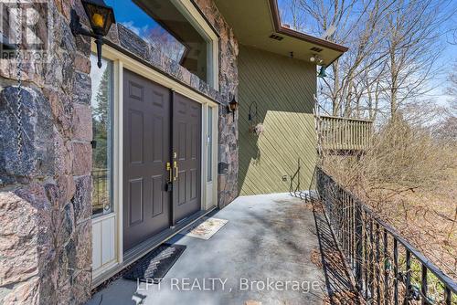 50 Concession Rd 2 W, Tiny, ON - Indoor Photo Showing Other Room
