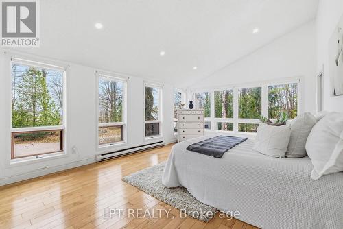 50 Concession Rd 2 W, Tiny, ON - Indoor Photo Showing Bedroom
