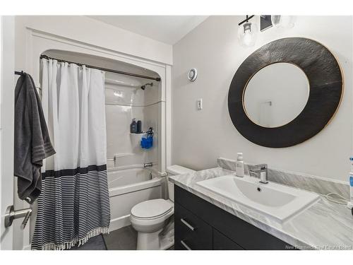149 Oakfield Dr, Riverview, NB 