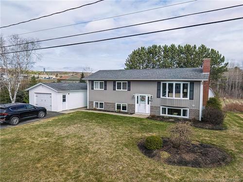 92 Hillcrest Dr, Perth-Andover, NB 