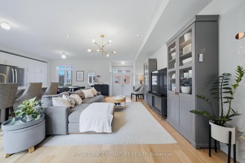 209 Clockwork Drive, Brampton, ON - Indoor