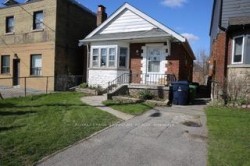 220 Donlands Avenue Toronto, ON M4J 3R2
