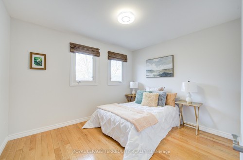 1656 Carrington Road, Mississauga, ON - Indoor Photo Showing Bedroom