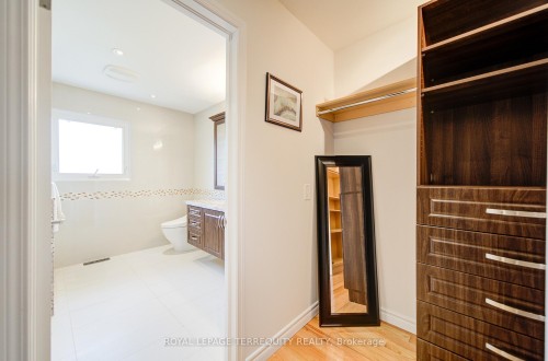 1656 Carrington Road, Mississauga, ON - Indoor Photo Showing Other Room