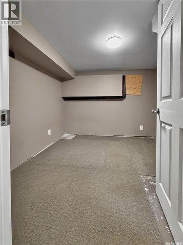 604 Sussex Avenue, Esterhazy, SK - Indoor