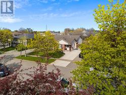 28 FOX TRAIL DRIVE St. Catharines (Rykert/Vansickle), ON L2S 3T7