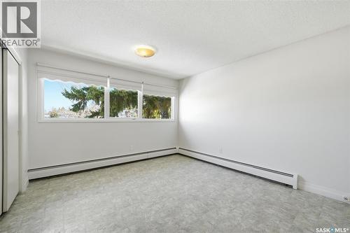 2020 Eastlake Avenue, Saskatoon, SK - Indoor Photo Showing Other Room