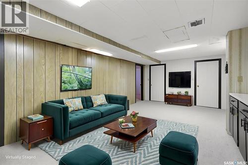 2020 Eastlake Avenue, Saskatoon, SK - Indoor