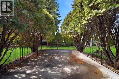 2020 Eastlake Avenue, Saskatoon, SK - Outdoor