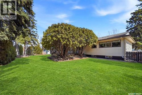 2020 Eastlake Avenue, Saskatoon, SK - Outdoor